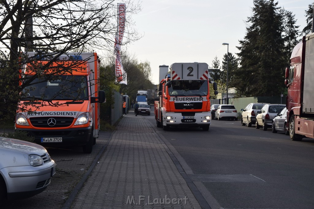 Feuer Remondis Koeln Rodenkirchen P06.JPG - Miklos Laubert